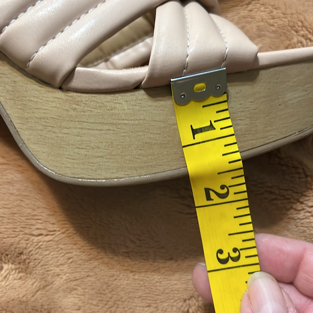 Report Women’s Shoes Platform Beige Soft Material Size 9 1/2M - Picture 8 of 10
